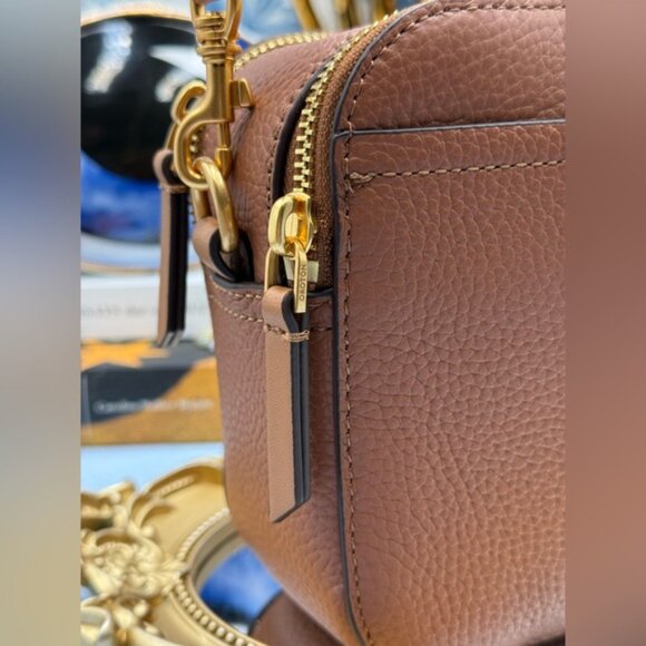 🆕 OROTON 🧿 NWOT Dylan Camera Crossbody Bag, Tan Calfskin Pebble Leather - Picture 6 of 16